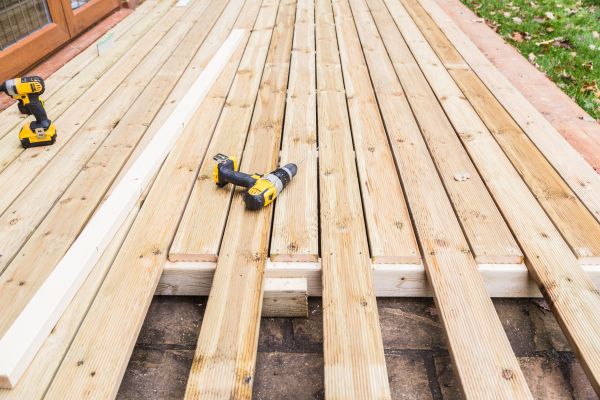 Cost of Damaged Deck Boards Repair in Grand Rapids