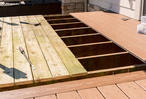Cost of Deck Floor Replacement in Grand Rapids